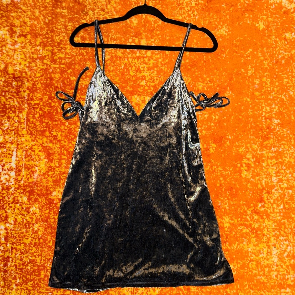 Crushed Velvet Side-Tie Mini Shift Dress